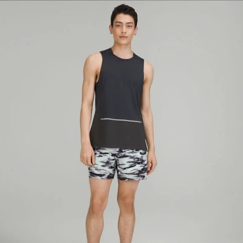 Lululemon Pace Breaker Short *Linerless 7" - Picture 4 of 14